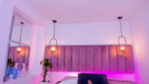 POLLY online show from April 22, 10:23 am