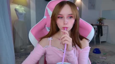 Hi Daddy Im Jane online show from November 20, 2:40 pm