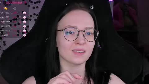 Robyn online show from February 10, 5:38 pm