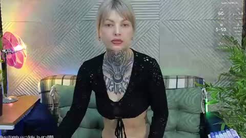Lola online show from June 17, 4:36 am