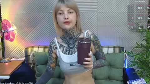 Lola online show from June 6, 5:03 am
