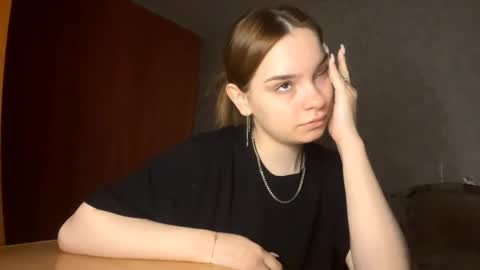 Hana online show from April 27, 5:21 pm