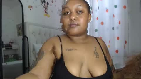 Annah online show from October 18, 8:39 am