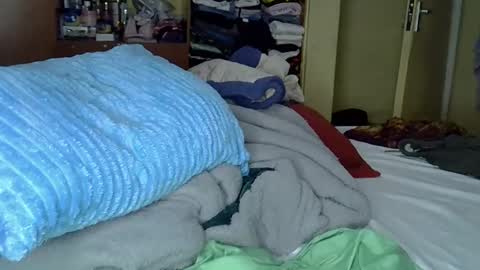 Jaz online show from April 13, 6:20 pm