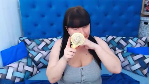 pretty_malika online show from June 11, 6:10 am