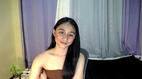 Snapshot of pretty_morenaxx chatting on March 1, 9:40 am Marimar online show from March 1, 9:40 am