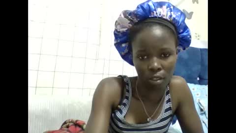 pretty_petite_ebony online show from May 30, 4:32 am