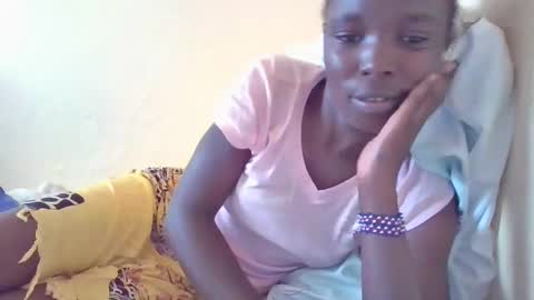 pretty_petite_ebony online show from February 28, 2:20 pm