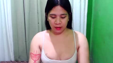 Snapshot of pretty_stela chatting on January 26, 12:26 am pretty stela online show from January 26, 12:26 am