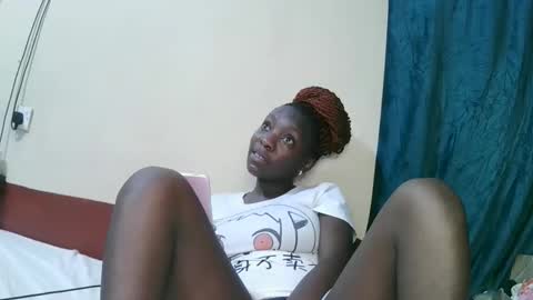 pretty_tiffany1 online show from April 19, 6:10 pm