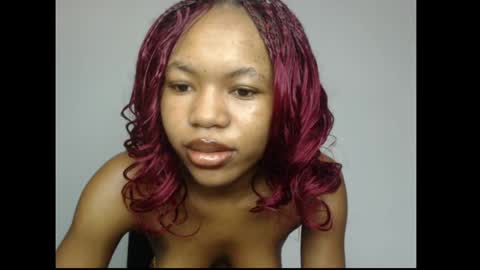 helen online show from April 25, 4:26 pm