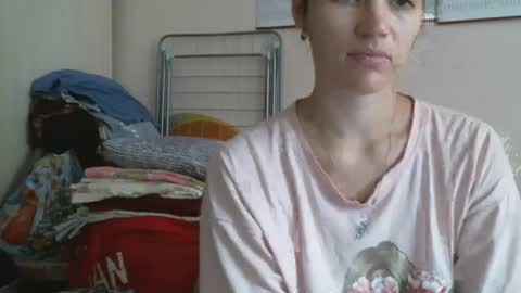 Snapshot of prettybella_7 chatting on September 19, 4:55 am Bella online show from September 19, 4:55 am