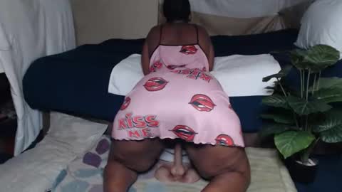 Cindy online show from April 26, 12:30 am