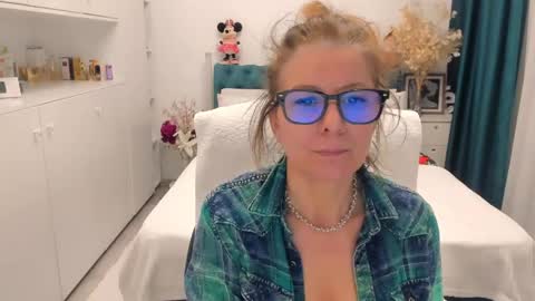 wilma online show from April 18, 7:58 pm