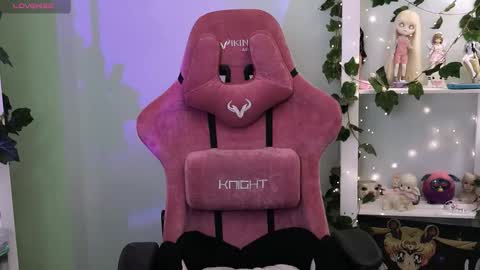 Violet online show from January 10, 12:15 am