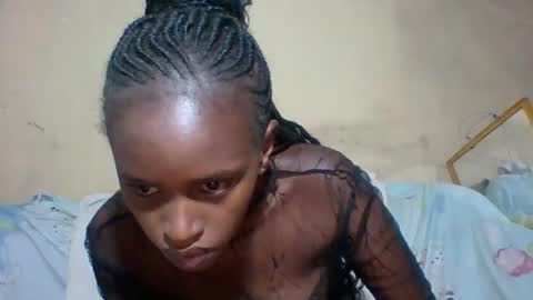 Snapshot of prettycarl_2 chatting on January 14, 11:27 pm prettycarl_2 online show from January 14, 11:27 pm