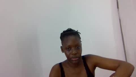 prettydollk_dons online show from April 24, 7:05 pm