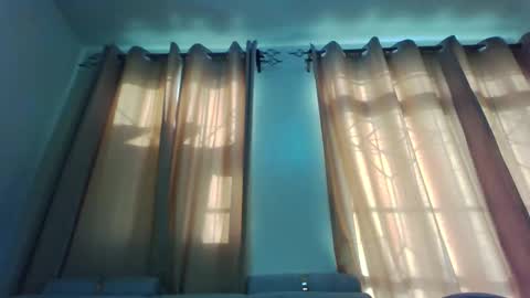 prettydulce online show from September 23, 1:53 pm