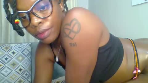 PrettyEla online show from January 13, 1:44 am