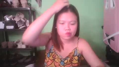 prettymae756493 online show from April 1, 3:31 pm