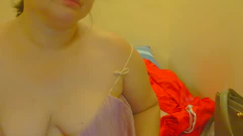 Nhing online show from April 25, 1:41 pm