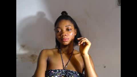 prettysexy6 online show from April 18, 6:27 am