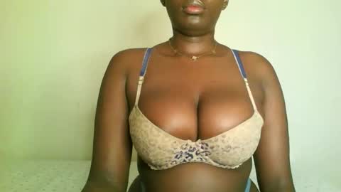 prettyvishy online show from March 11, 3:00 am