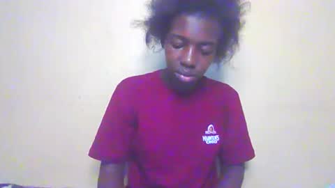 Snapshot of prettyzuzu chatting on September 13, 9:23 pm prettyzuzu online show from September 13, 9:23 pm