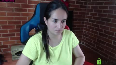 Leia online show from April 23, 5:04 pm