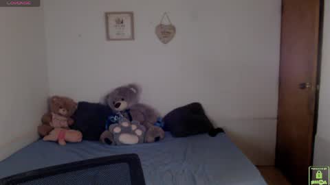 An online show from April 27, 8:28 pm