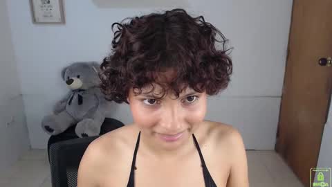 Snapshot of princess_an chatting on September 18, 7:34 pm An online show from September 18, 7:34 pm