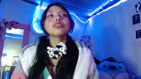 Snapshot of princess_elia chatting on October 16, 1:19 am Elia online show from October 16, 1:19 am
