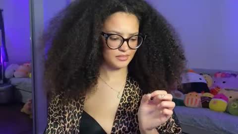 Amber online show from December 5, 7:19 am