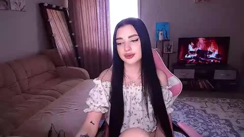 princessamira1 online show from April 9, 7:58 am