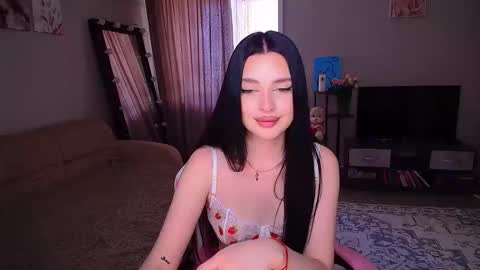 princessamira1 online show from April 25, 8:28 am