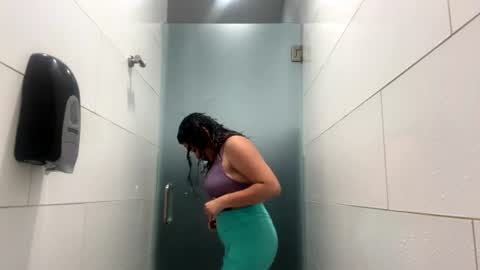 princessbr4t_44 online show from July 9, 3:42 am