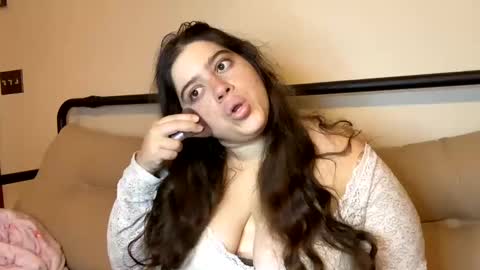 Snapshot of princesslaylaa chatting on January 12, 5:03 am princessviccxo online show from January 12, 5:03 am