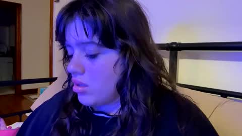Snapshot of princesslaylaa chatting on January 22, 8:18 am princessviccxo online show from January 22, 8:18 am