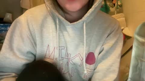 Snapshot of princessoftenis44 chatting on February 24, 12:05 am princessoftenis44 online show from February 24, 12:05 am