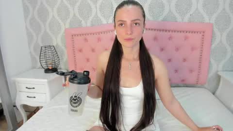 Marcela online show from April 27, 7:11 pm