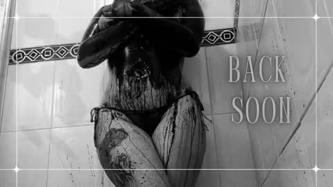 prismm_ online show from December 5, 2:18 pm