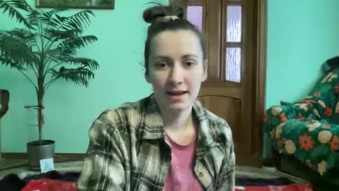 proud sweet 21 online show from April 21, 3:19 pm