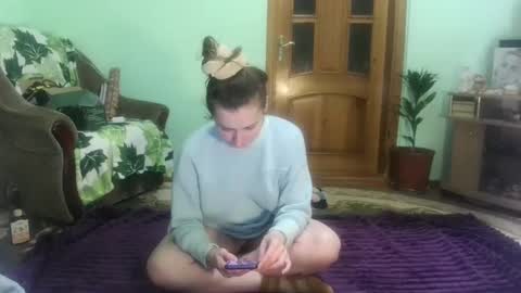 Snapshot of proud_sweet_21 chatting on March 2, 9:41 pm proud sweet 21 online show from March 2, 9:41 pm