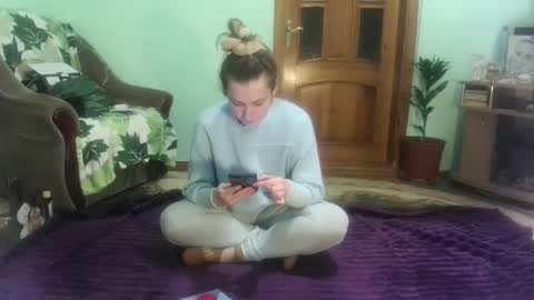 Snapshot of proud_sweet_21 chatting on March 6, 10:15 pm proud sweet 21 online show from March 6, 10:15 pm