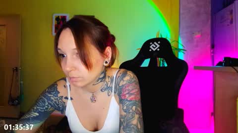 LUCY -----    online show from March 25, 5:49 pm