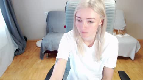 Polly online show from April 19, 6:35 am