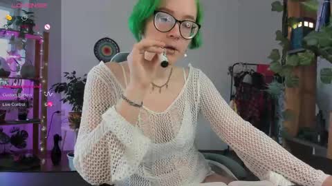 Alisa  lack of vitamin D  online show from February 28, 4:54 am