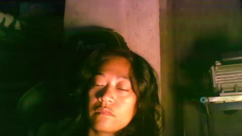 Snapshot of pure_sweetasian chatting on October 31, 4:55 pm pure_sweetasian online show from October 31, 4:55 pm