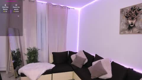 purebliss  online show from June 10, 1:49 am
