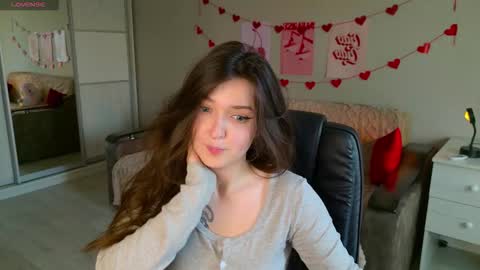 Bella online show from October 25, 6:10 am